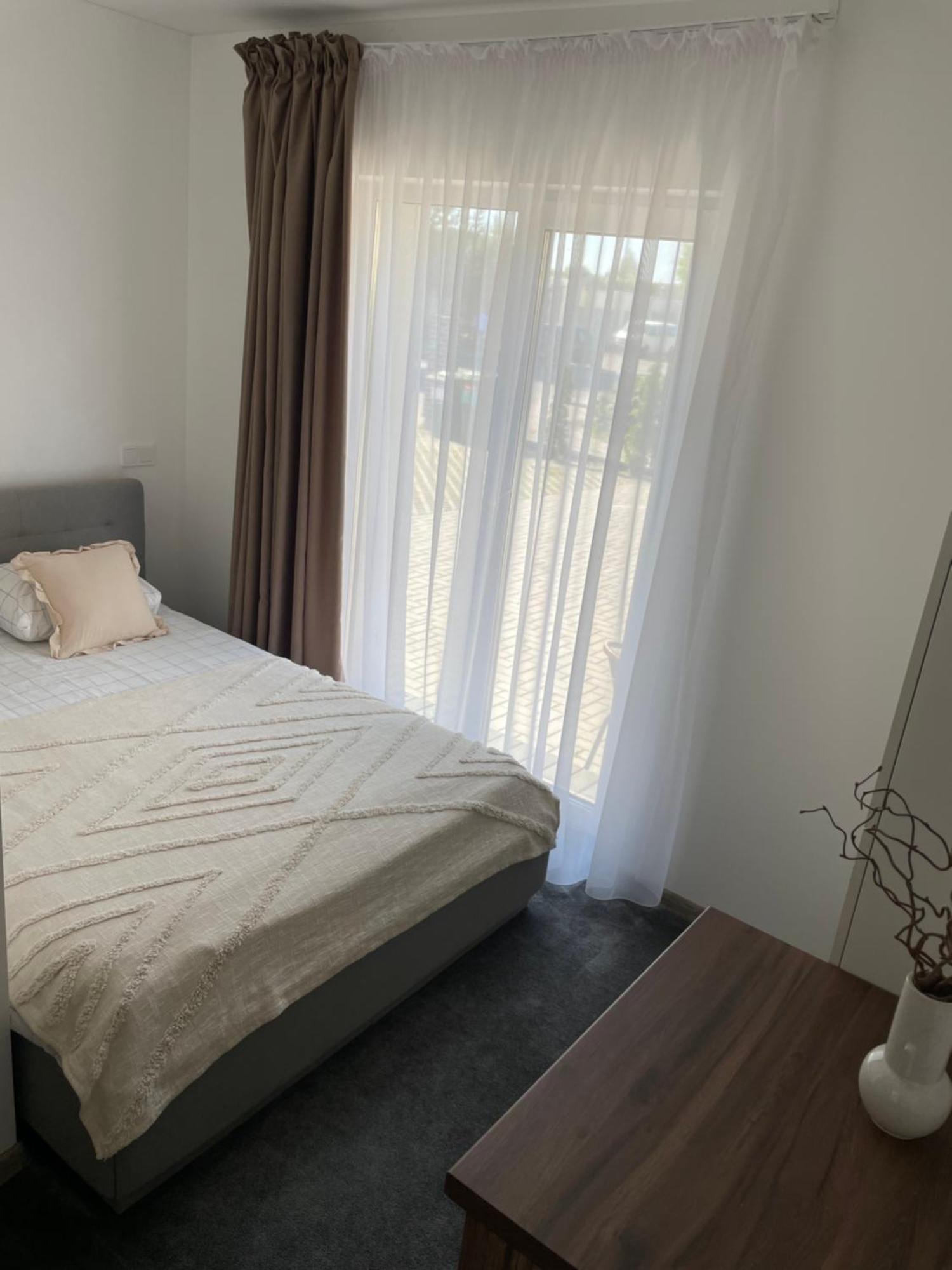 פלאנגה Izabeles Apartamentai מראה חיצוני תמונה