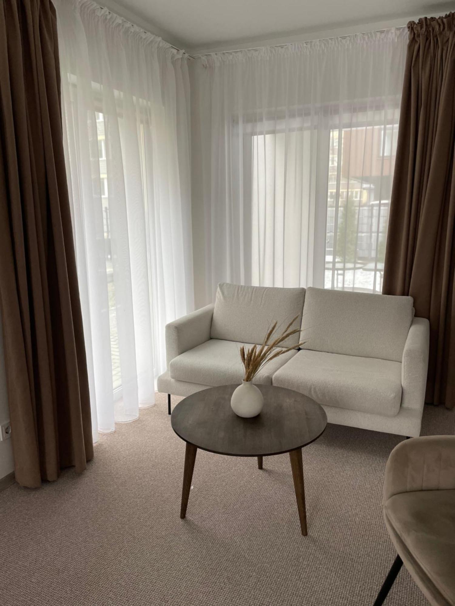 פלאנגה Izabeles Apartamentai מראה חיצוני תמונה