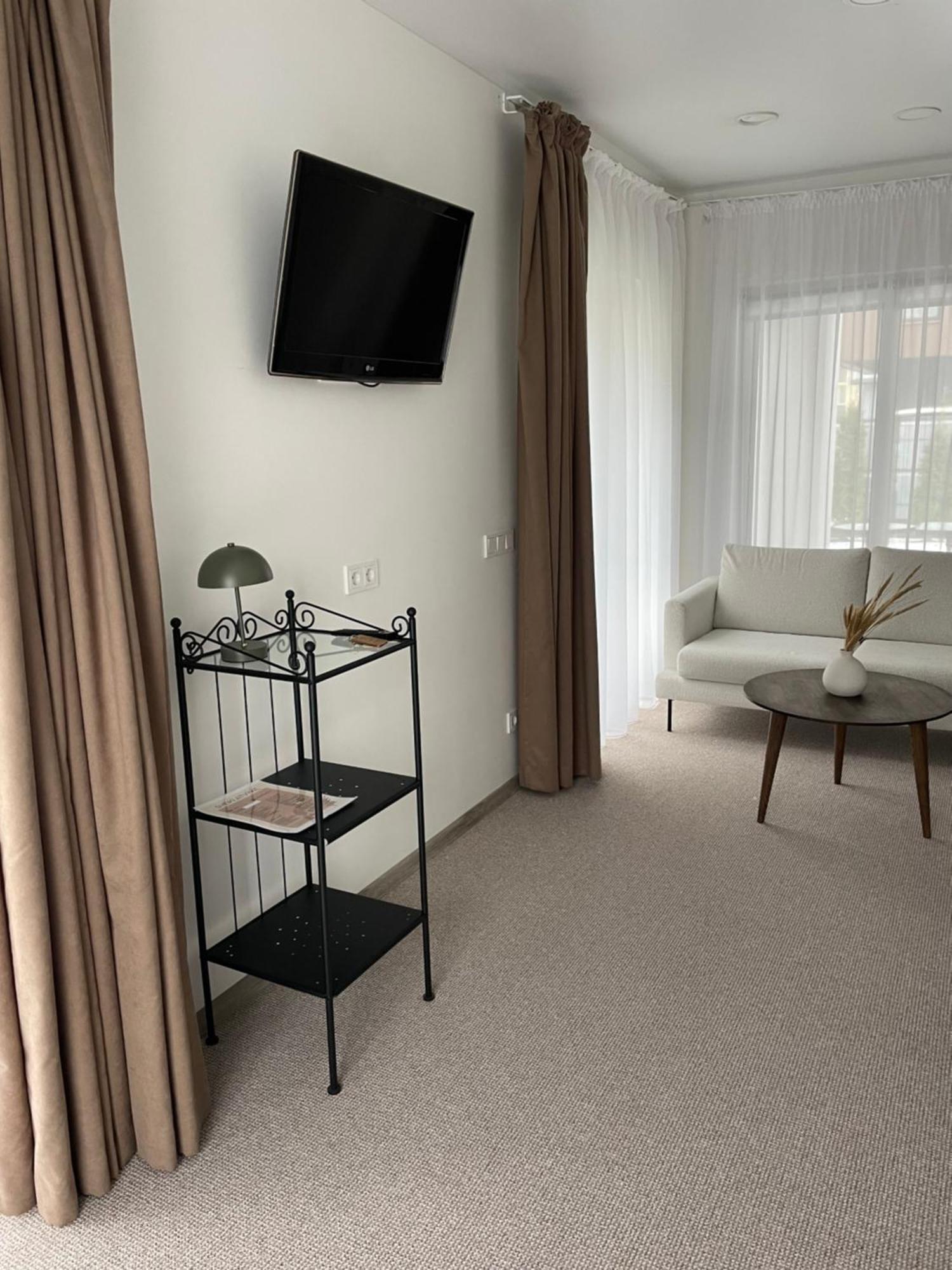 פלאנגה Izabeles Apartamentai מראה חיצוני תמונה
