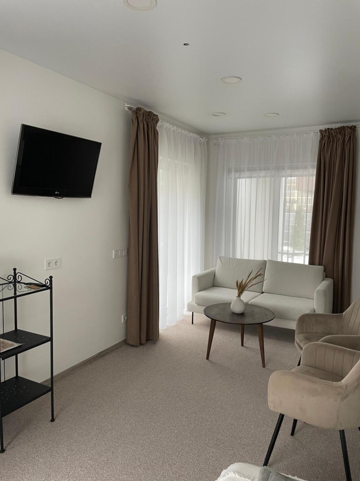 פלאנגה Izabeles Apartamentai מראה חיצוני תמונה