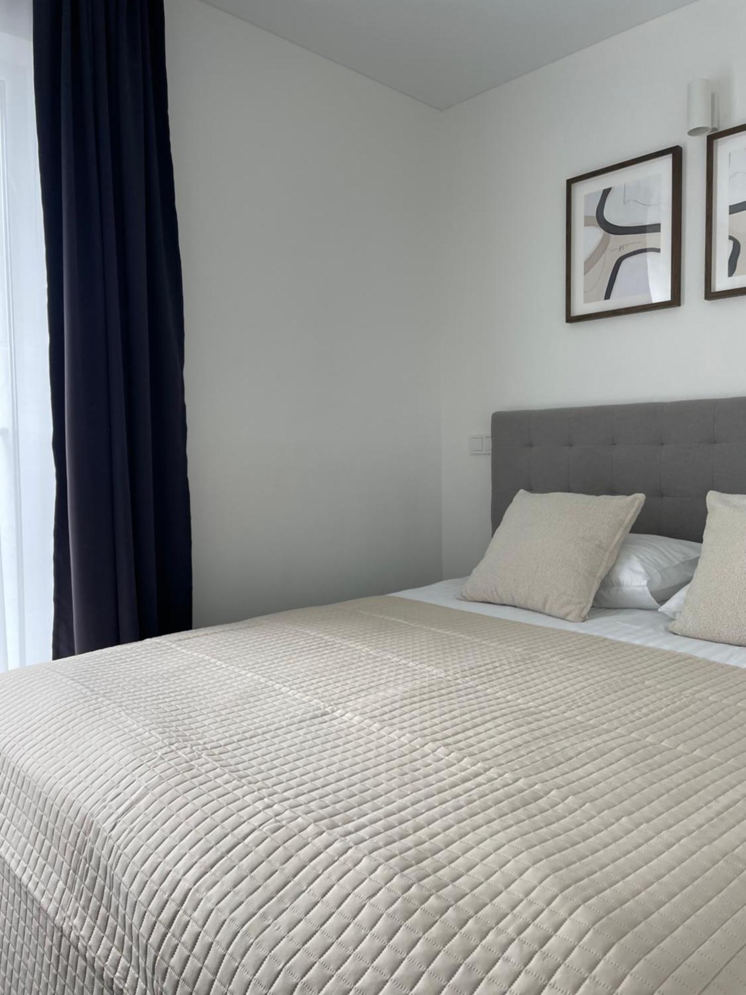 פלאנגה Izabeles Apartamentai מראה חיצוני תמונה